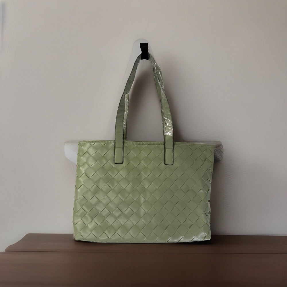 Women Woven Travel Handbags Shoulder Vegan Tote Bag Green with Makeup Bag